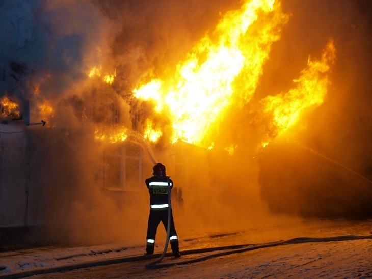 Pożar w Koszalinie [nowe zdjęcia, wideo]