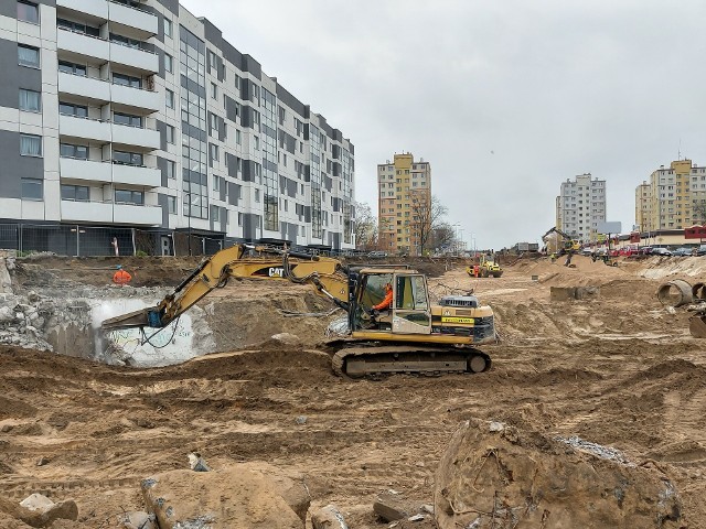 Największy zakres prac realizowany jest obecnie od strony ul. Solskiego.