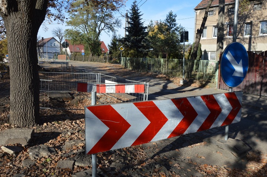 Rozpoczął się remont Miłoszyckiej. Będzie kanalizacja (ZDJĘCIA)