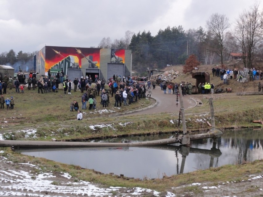 Zimowy Zlot Historycznych Pojazdów Wojskowych 2015 w Malechowie [ZDJĘCIA, WIDEO]