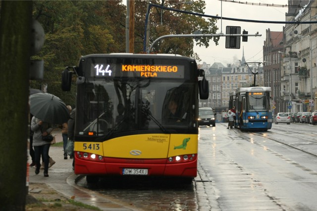 Komunikacja miejska - święta 2015 Wrocław - świąteczny rozkład jazdy MPK Wrocław