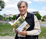 Jan Czubatka jest autorem monografii o rodzinnym Bełchowie