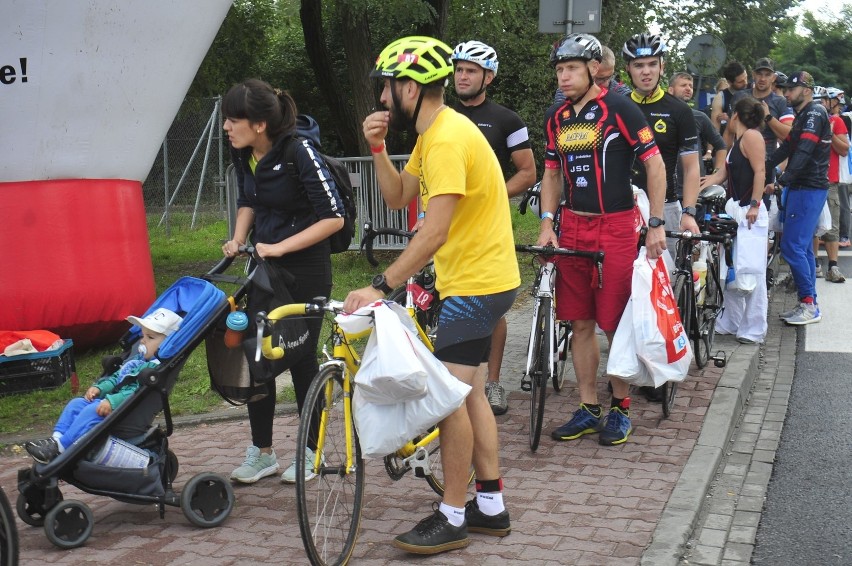 Iron Dragon 2019. Triathloniści rywalizowali przy Zalewie na Piaskach ZDJĘCIA UCZESTNIKÓW