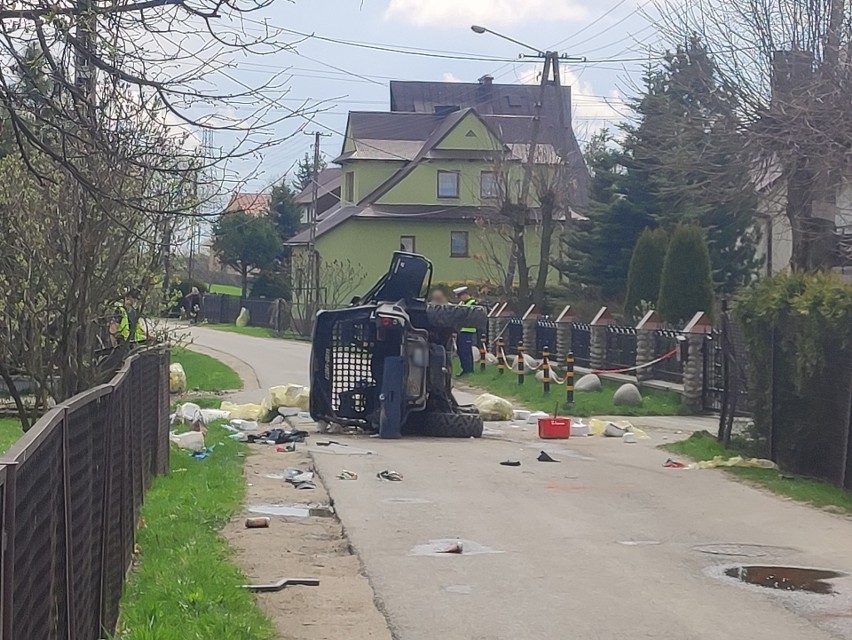 Poważny wypadek quada na Podhalu. Trzy osoby zostały ranne [ZDJĘCIA] 