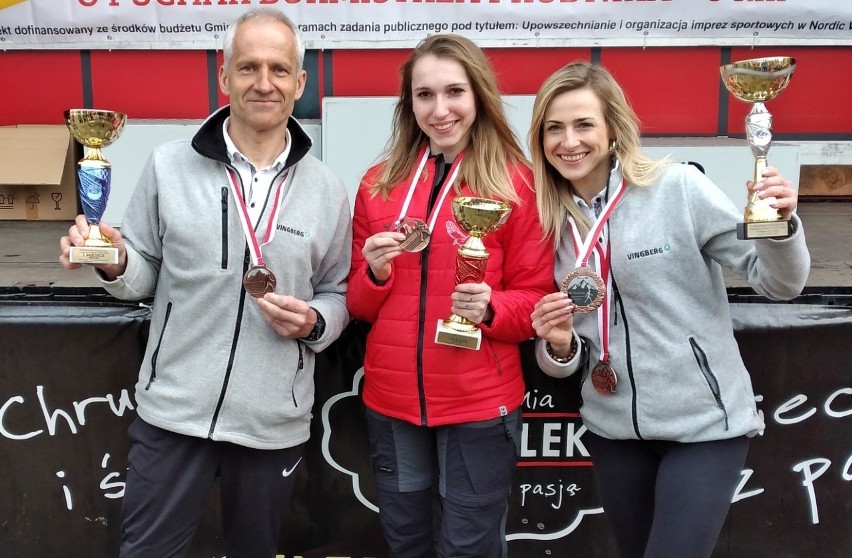 Sukcesy sportowców z Podkarpacia na mistrzostwach Polski nordic walking w górskim półmaratonie [ZDJĘCIA]