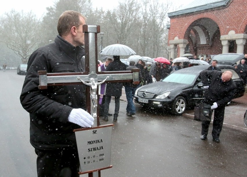 Pogrzeb Moniki Szwai w Szczecinie. Pożegnały ją tłumy [zdjęcia]