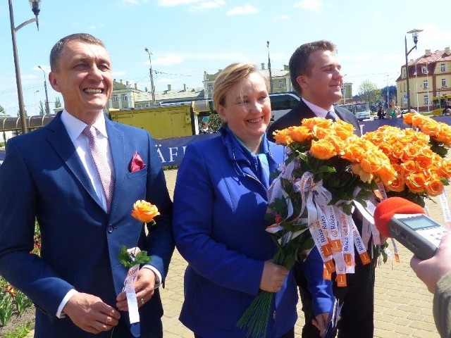 Róża Maria Grafin von Thun und Hohenstein odwiedziła Skarżysko w towarzystwie wicemarszałka województwa świętokrzyskiego Jana Maćkowiaka i swojego asystenta Marka Materka. 