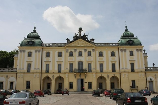 Front pałacu