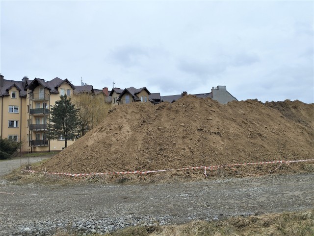 Plac budowy przy ulicy Leśnej w Proszowicach