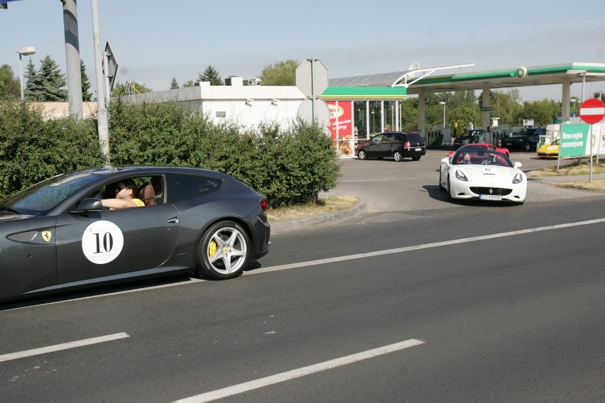 Rajd Ferrari z Katowic do Sopotu