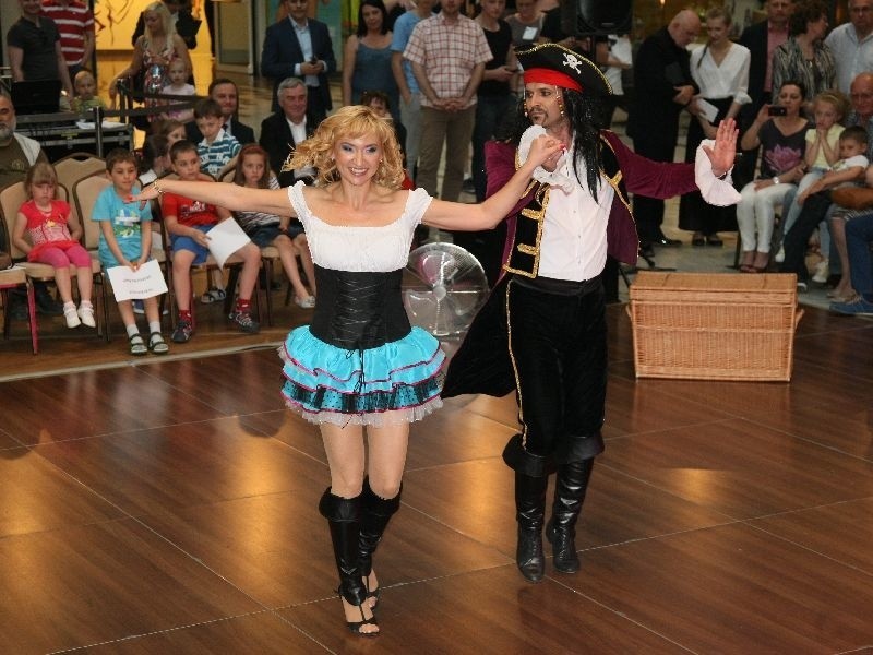 Para numer 6: Beata Drej i Grzegorz Świt - piracki taniec z Karaibów (WIDEO, zdjęcia)  