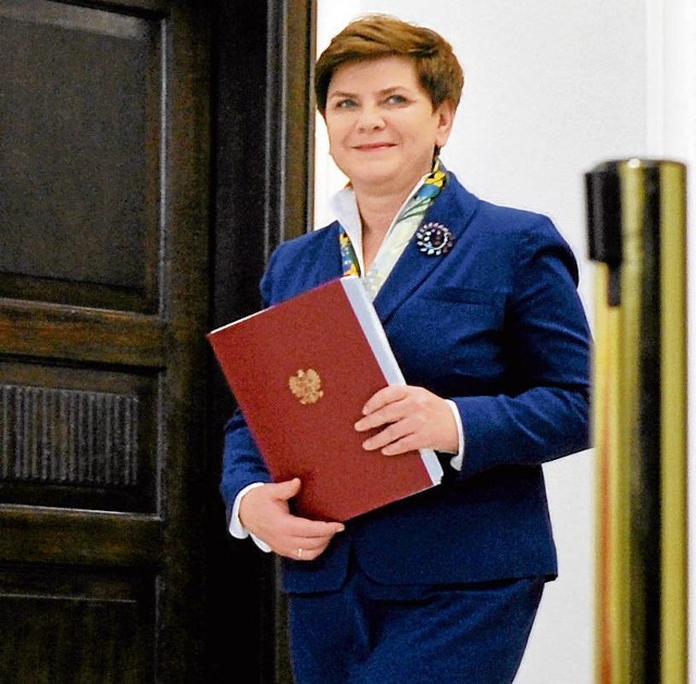 Beata Szydło chwali się sztandarowym projektem jej rządu