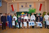 Najzdolniejsi uczniowie w Starachowicach nagrodzeni za rok nauki