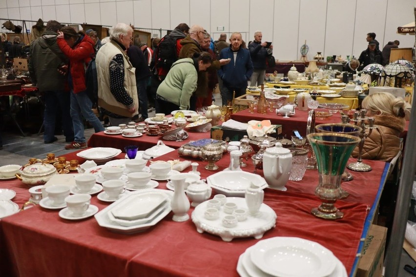 Targi kolekcjonerskie w Łodzi. Do hali Expo w Łodzi zjadą kolekcjonerzy, hobbyści, miłośnicy rzeczy dawnych z całej Polski