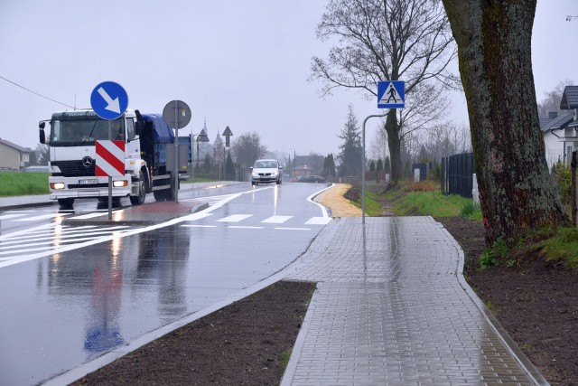 Tak prezentuje się zmodernizowana droga powiatowa Przytyk - Kożuchów.