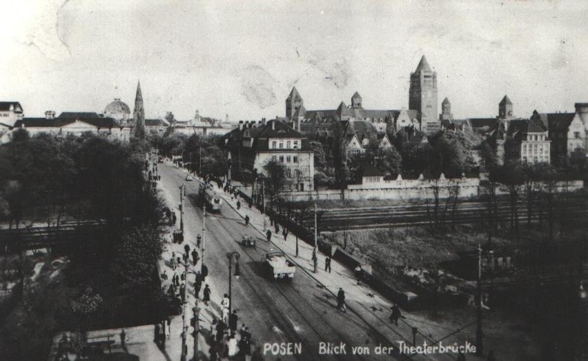 Rok 1918 - Most Teatralny