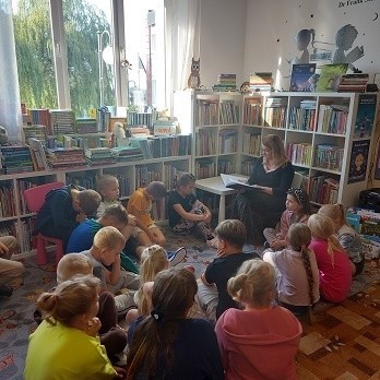 Zajęcia dla dzieci ze szkoły w Starych Polaszkach