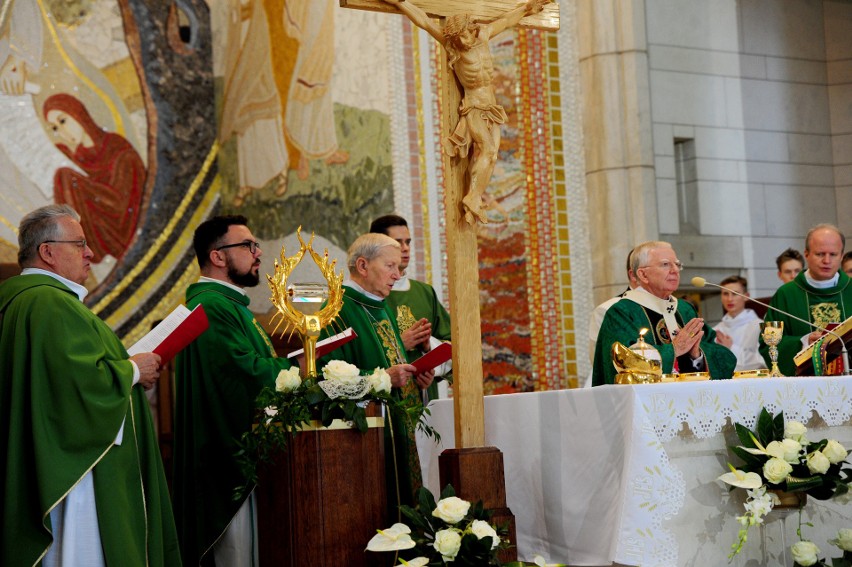 Kraków. 44. rocznica wyboru Karola Wojtyły na papieża. Wyjątkowa msza na Białych Morzach