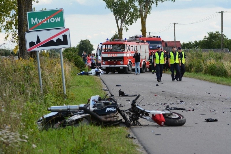 Wypadek w powiecie opatowskim. Nie żyje dwóch motocyklistów