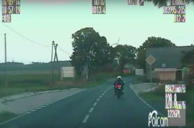 Motocyklista pędził w terenie zabudowanym z prędkością 191 km/h!