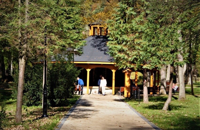 Tężnia solankowa w Parku Słotwińskim