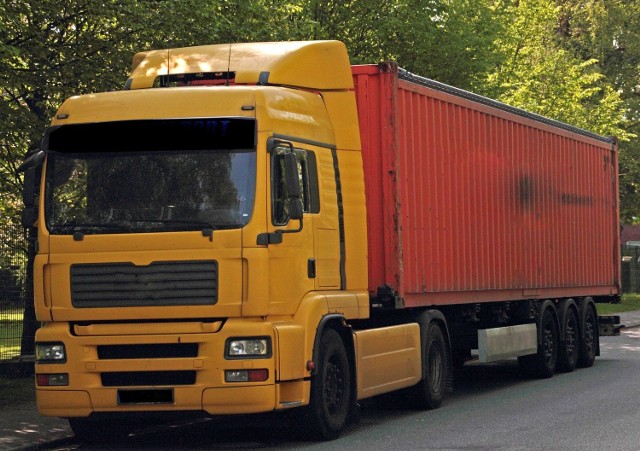Ograniczenie ruchu pojazdów ciężarowych na ul. Spokojnej ma zostać wprowadzone na prośbę mieszkańców.