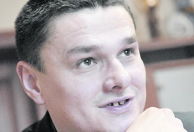 Sebastian Ciemnoczołowski, burmistrz Kargowej prowadzi jednym głosem w plebiscycie na Menadżera Roku 2013
