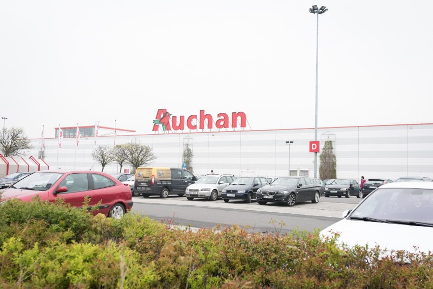 Sklepy Auchan w sobotę 11 listopada 2017 będą zamknięte....