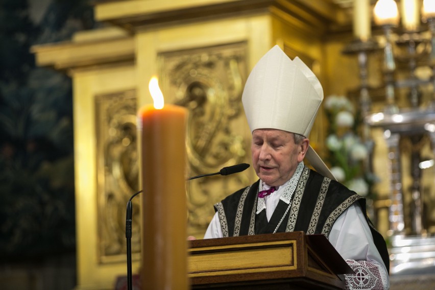 Kraków pożegnał księdza Bielańskiego. Msza święta odbyła się...