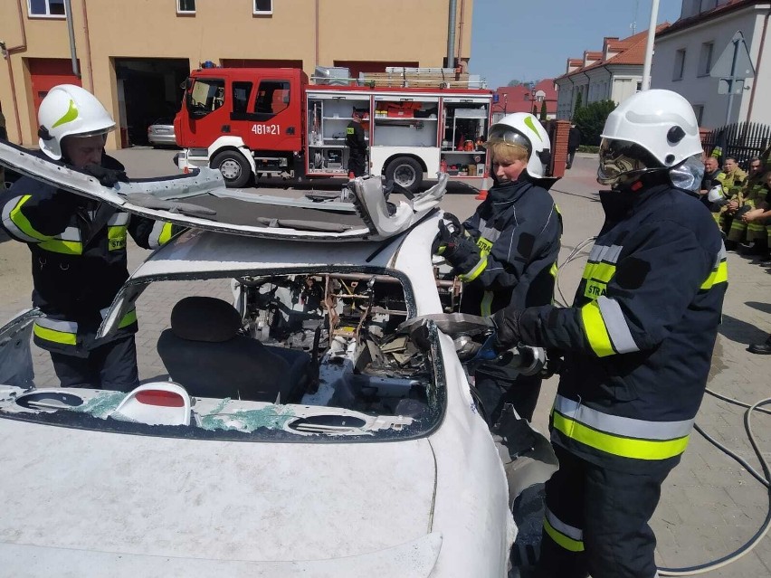 Szkolenia podstawowe strażaków OSP z powiatu sokólskiego.
