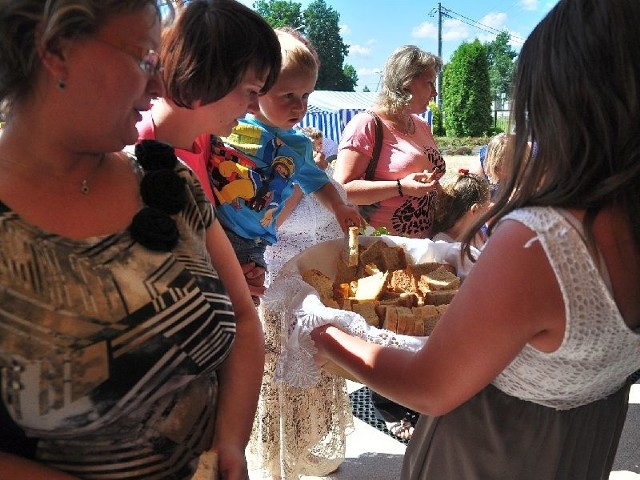 Święto Chleba na tarnobrzeskim osiedlu Mokrzyszów.