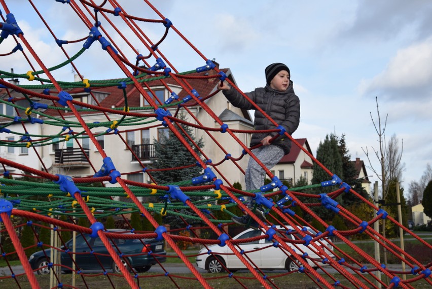 Dziś o godzinie 11.00 uroczyście otwarto Park Jedności na...