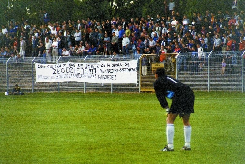 W maju 2001 roku, przed meczem z Lechią Gdańsk, kibice...