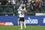 Legia Warszawa lepsza od Cracovii. Kamil Glik sprokurował rzut karny. Gole Patryka Kuna i Blaza Kramera