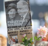 Oklaskami powitano prezydencką parę na krakowskim Rynku Głównym (zdjęcia)