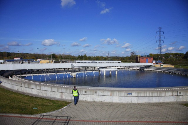 Koziegłowy: Inspektorzy WOŚP badają powietrze wokół oczyszczalni