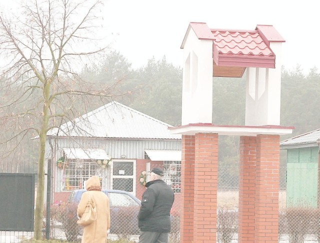 Ceremonie pogrzebowe odbywają się bez dźwięków dzwonu.