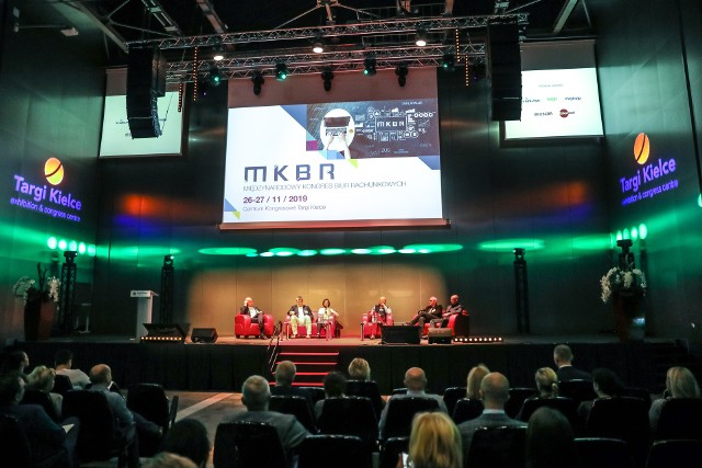 W 2019 roku w Targach Kielce odbył się Międzynarodowy Kongres Biur Rachunkowych, w tym roku z powodu epidemii koronawirusa księgowi mogą się spotkać na webinarium.