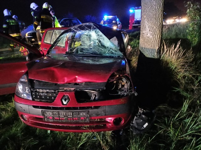 Utrudnienia w ruchu drogowym między Ornontowicami (ulica Zwycięstwa)a Gierałtowicami (ulica Korfantego), droga jest całkowicie zablokowana. Tuż po godzinie 20.00 doszło do wypadku.