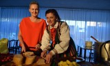 Urszula Nowicka i Małgorzata Pasek zapraszają na kolejną edycję „Uczty z folklorem” w koneckim domu kultury