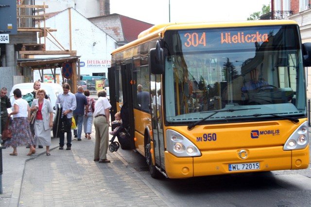 Autobusy linii 304 często wożą turystów, którzy słabo znają krakowskie przepisy