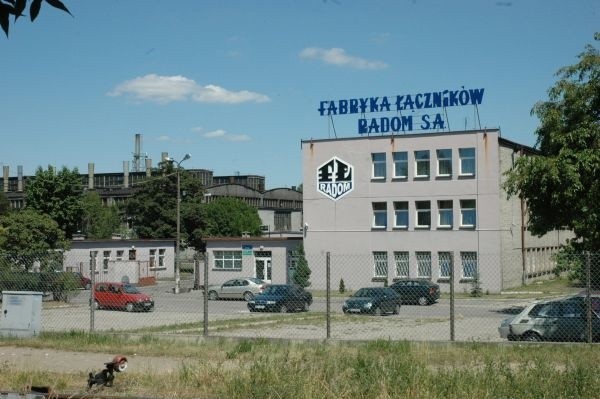 Wśród firm, które nie wypłaciły wszystkich należności pracownikom jest postawiona w stan upadłości Fabryka Łączników w Radomiu