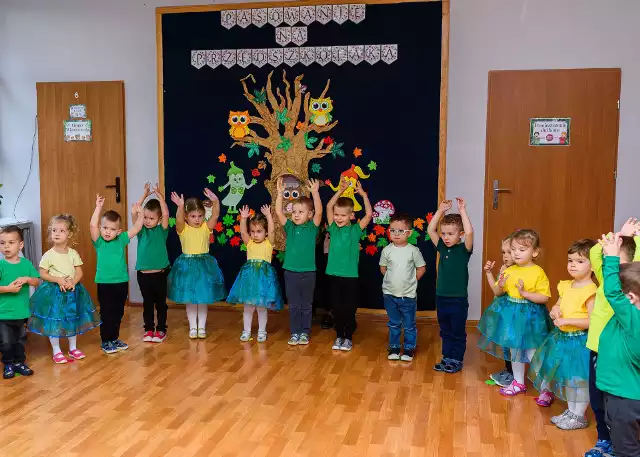 Pasowanie na przedszkolaka w Przedszkolu Samorządowym w Sędziszowie. Do grona przedszkolaków dołączyła grupa Fasolki.