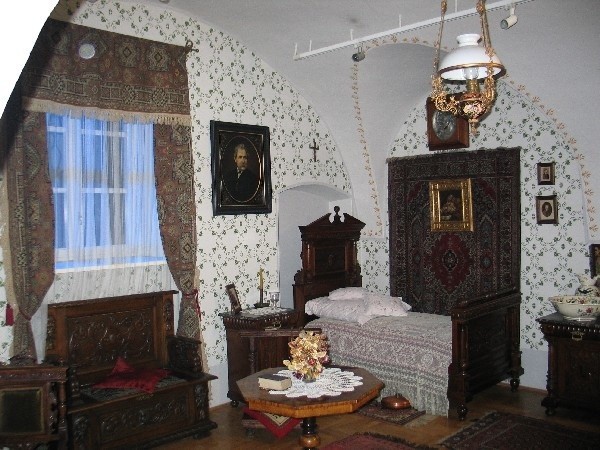 W Muzeum Historii Miasta Przemyśla można zobaczyć m.in. wnętrza dawnej kamienicy mieszczańskiej.