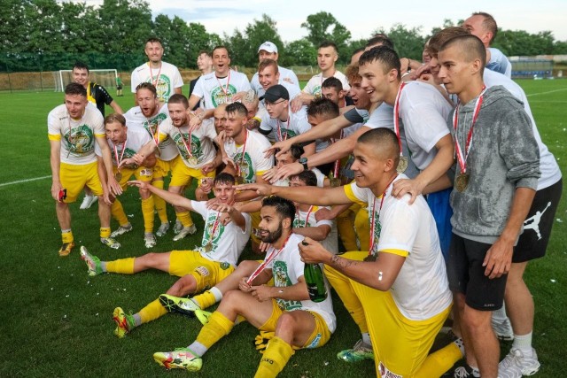W finale lubuskiego Pucharu Polski piłkarze Lechii Zielona Góra wygrali z Wartą Gorzów.