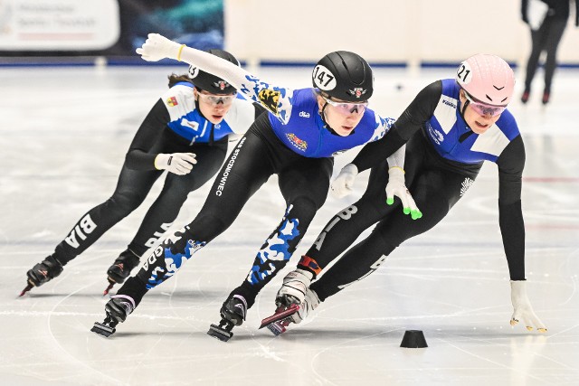 Natalia Maliszewska (z prawej) i Kamila Stormowska w finale biegu na 1000 metrów