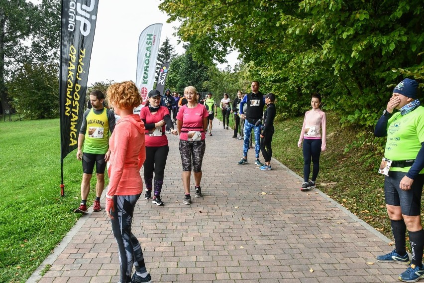 "Botaniczna piątka" to cykl biegów i marszów na dystansie 5...