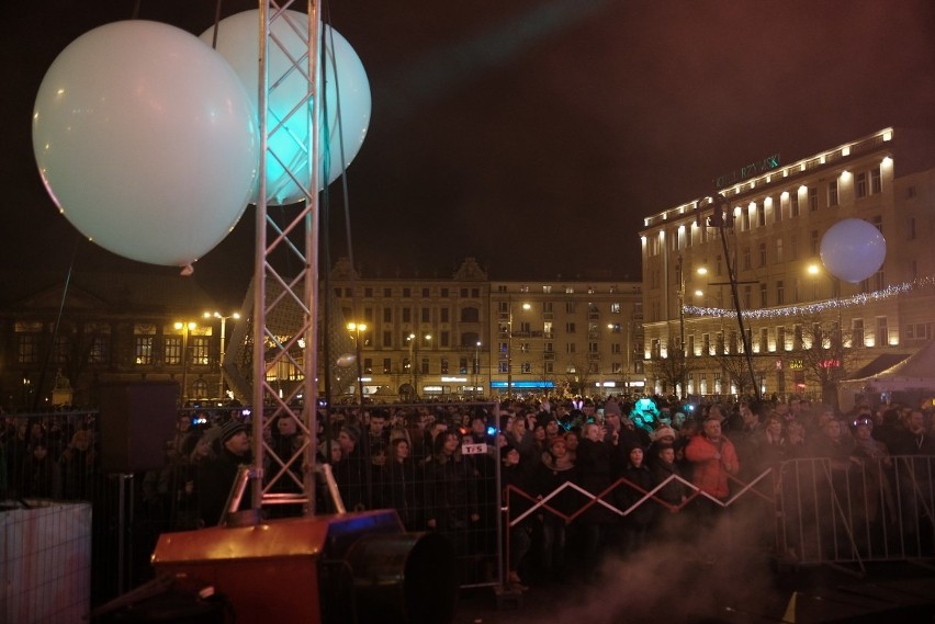 Sylwester 2017 w Poznaniu: Wielka impreza na placu Wolności