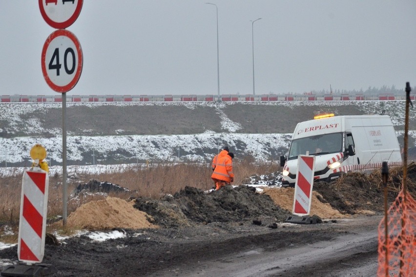 Zmiany organizacji ruchu wymusiła budowa rond na łącznicach...