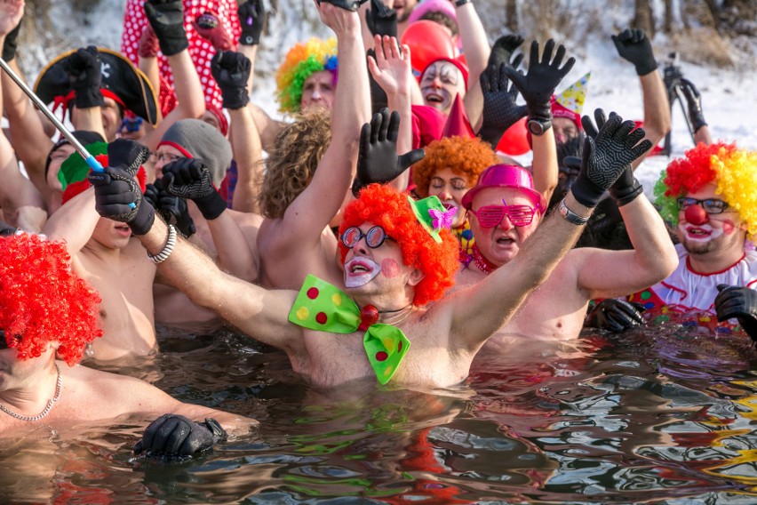 WOŚP 2017 w Krakowie. To już 25. najgorętsza kąpiel w roku!